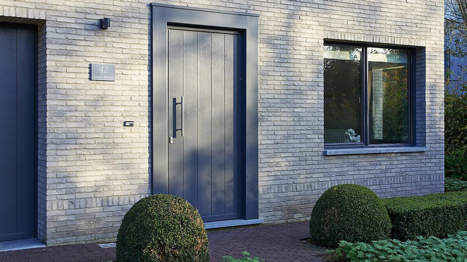 hoogstraten-10-12